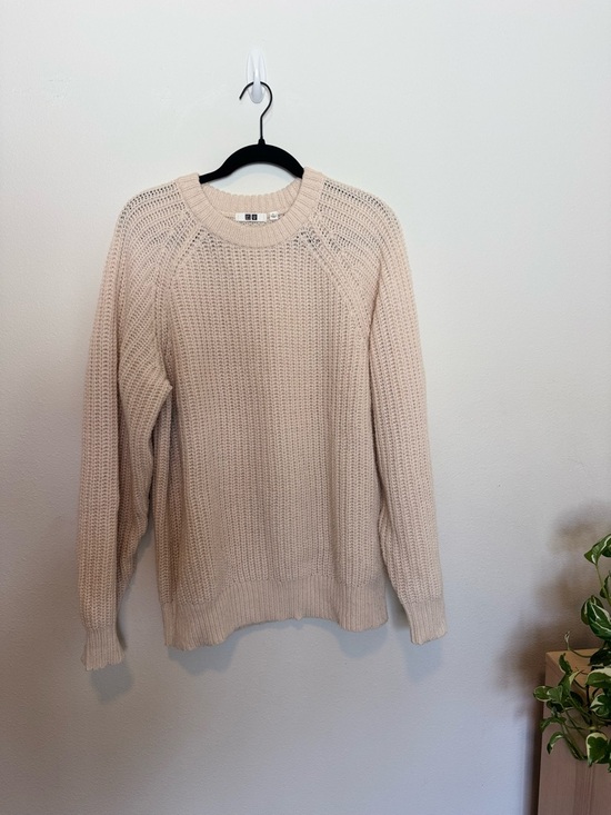 Uniqlo Other - Uniqlo Mid-Gauge Cream Ribbed Knit Sweater